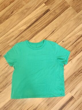 Lululemon Cropped Tee